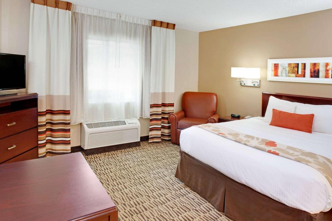 Mainstay Suites Detroit Farmington Hills Exteriör bild