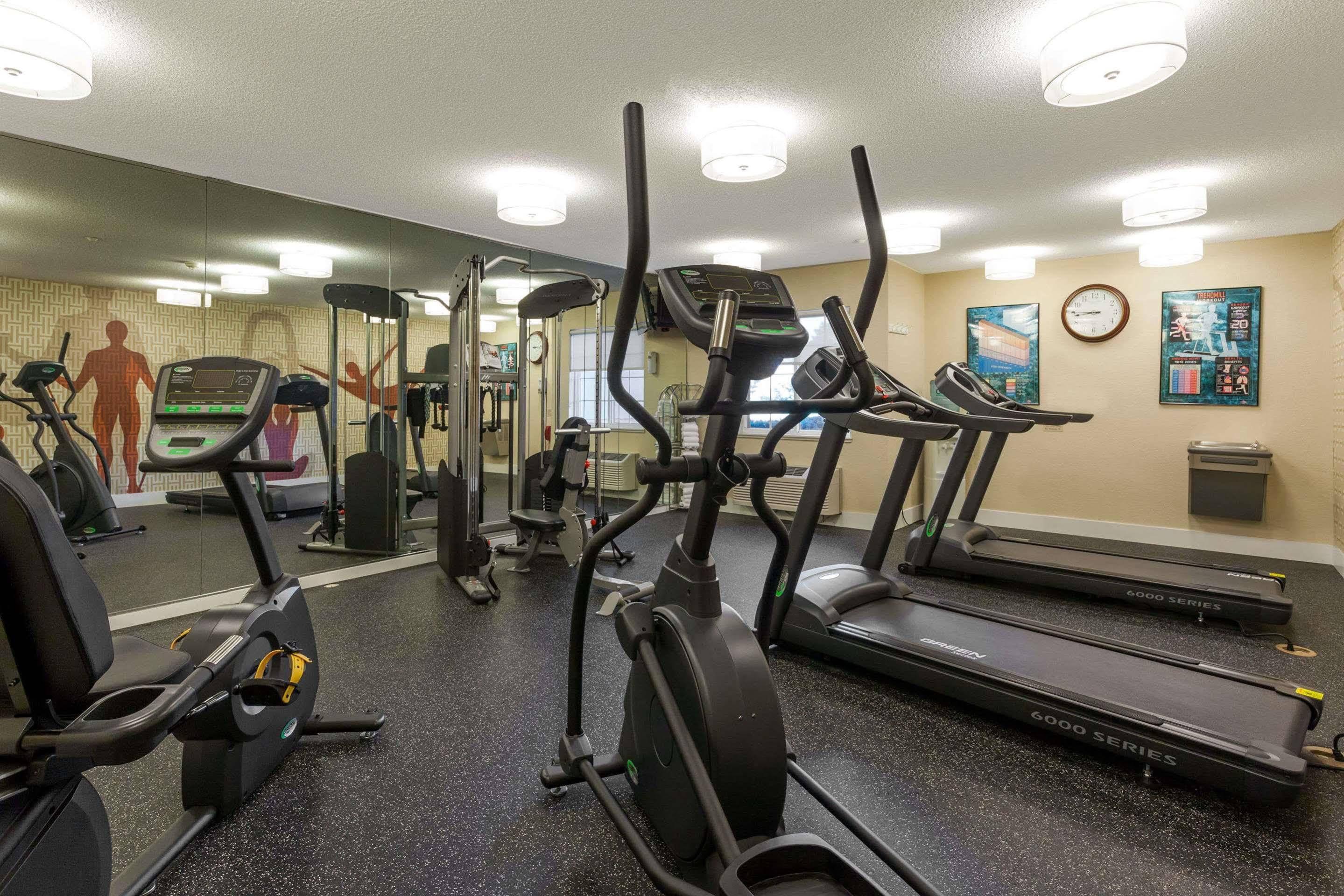 Mainstay Suites Detroit Farmington Hills Exteriör bild