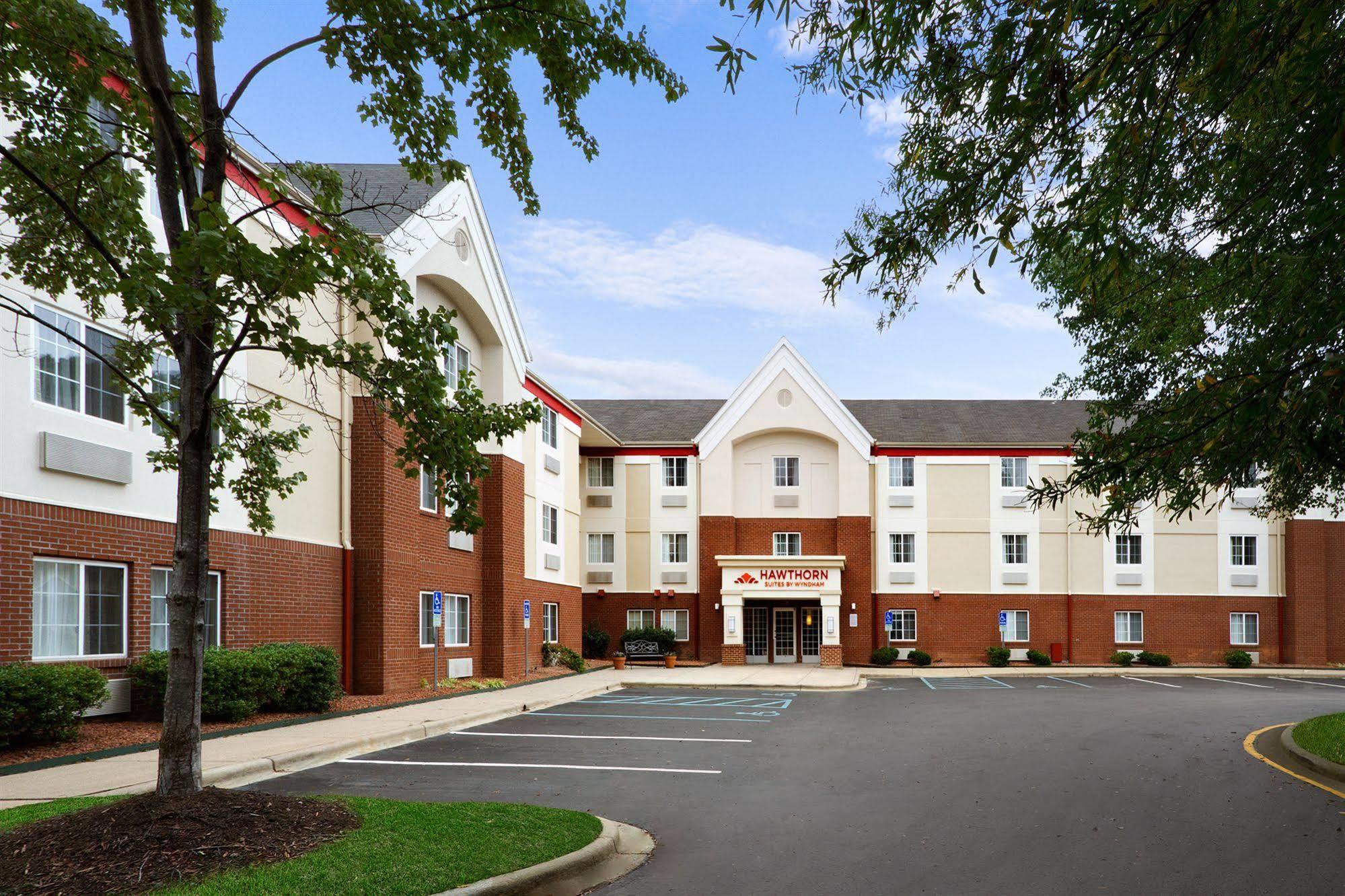 Mainstay Suites Detroit Farmington Hills Exteriör bild